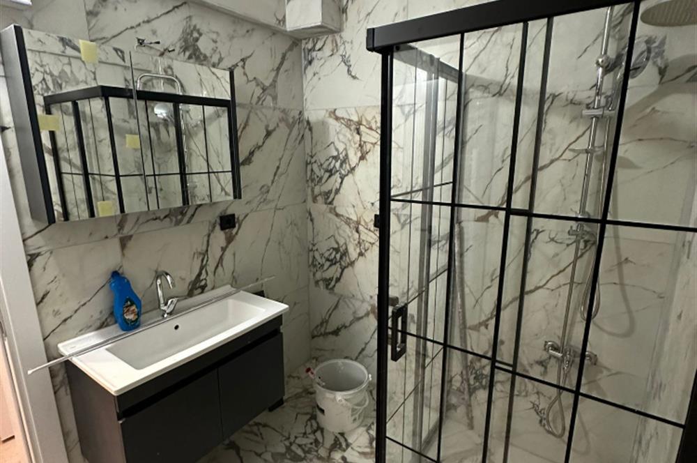 Merkezi Konumda Sıfır Tadilatlı 3+1 Geniş ve Kullanışlı Daire