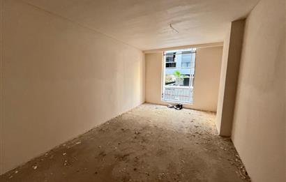 ÖN CEPHE KATTA AYRI MUTFAKLI KÖŞE 3+1