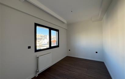 Çiğli Black Suits 2'de Kiralık Sıfır 1+1 Daire 