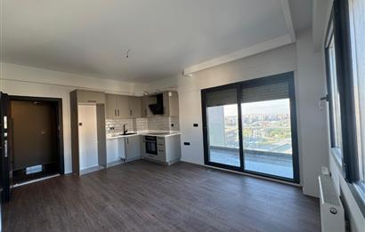 Çiğli Black Suits 2'de Kiralık Sıfır 1+1 Daire 