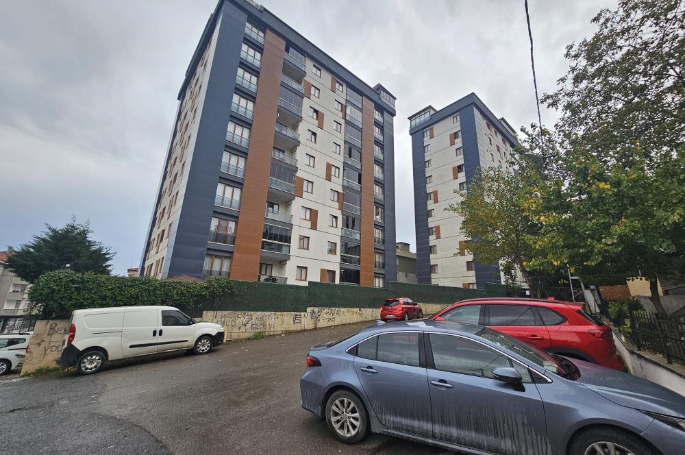 FERMAN PARK METROYA 5 DAKİKA MESAFEDE 2+1 ARAKAT SATILIK DAİRE