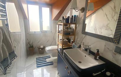 ALTINTEPE'DE SAHİLE YÜRÜME MESAFELİ ULTRA LÜX 5+1 DUBLEKS