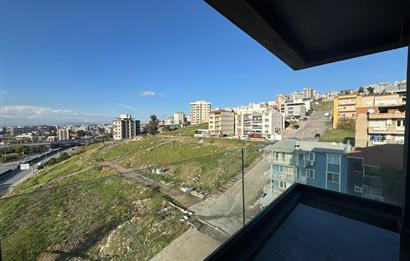 Çiğli Black Suits 2'de Kiralık Sıfır 1+1 Daire 