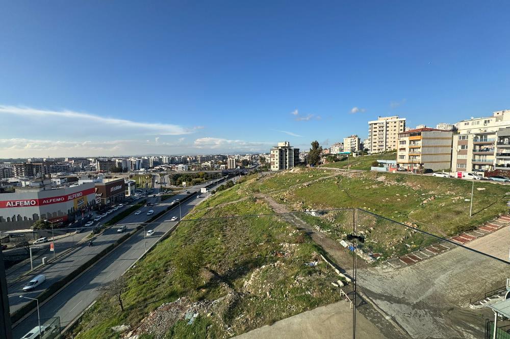 Çiğli Black Suits 2'de Kiralık Sıfır 1+1 Daire 