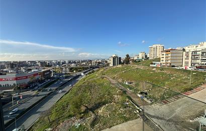 Çiğli Black Suits 2'de Kiralık Sıfır 1+1 Daire 