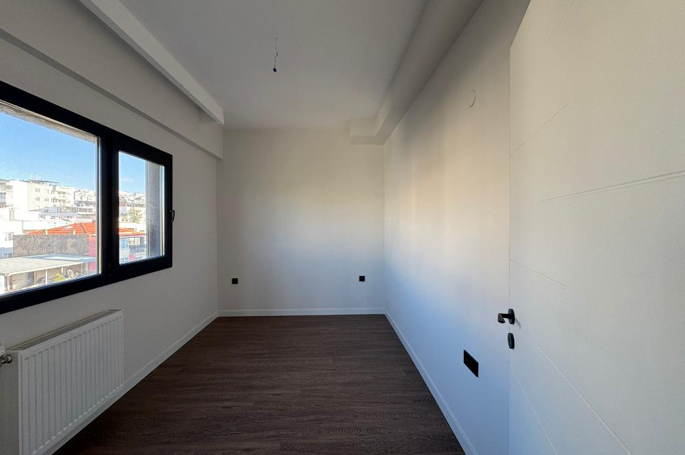 Çiğli Black Suits 2'de Kiralık Sıfır 1+1 Daire 