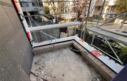 ÖN CEPHE KATTA AYRI MUTFAKLI KÖŞE 3+1