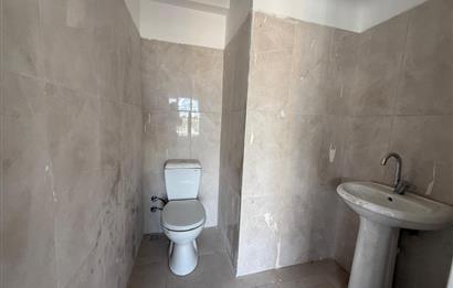 YENİMAHALLE 'DE SATILIK CADDE ÜZERİ  OFİS
