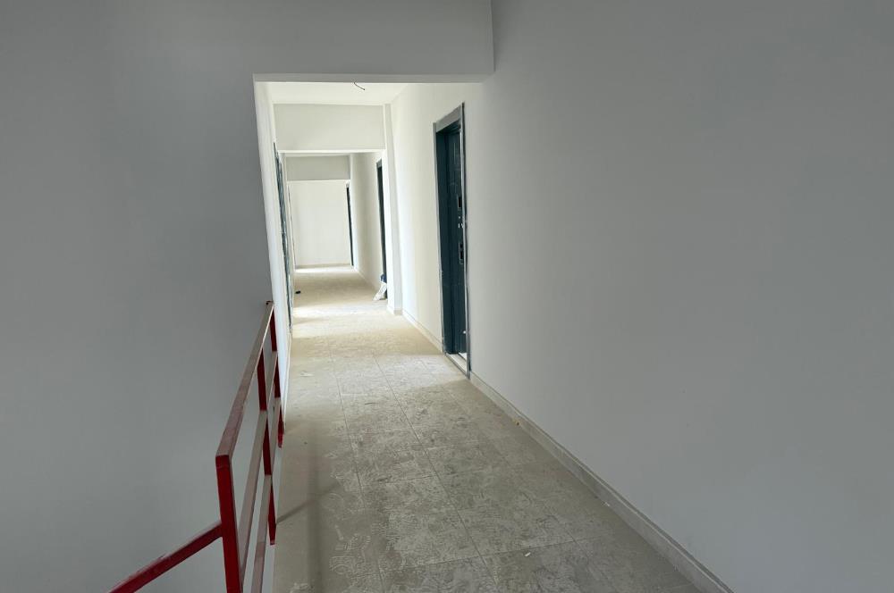 YENİMAHALLE 'DE SATILIK CADDE ÜZERİ  OFİS