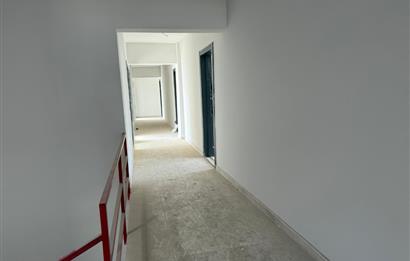 YENİMAHALLE 'DE SATILIK CADDE ÜZERİ  OFİS
