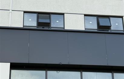 YENİMAHALLE 'DE SATILIK CADDE ÜZERİ  OFİS