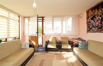 C21 Cius; Adliye Köyünde Deniz Manzaralı 2 Katlı Bahçeli Ev