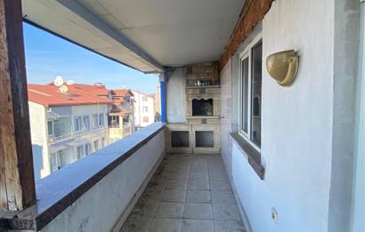 CENTURY 21'DEN AKYAZIDA SATILIK 3+1 DAİRE !