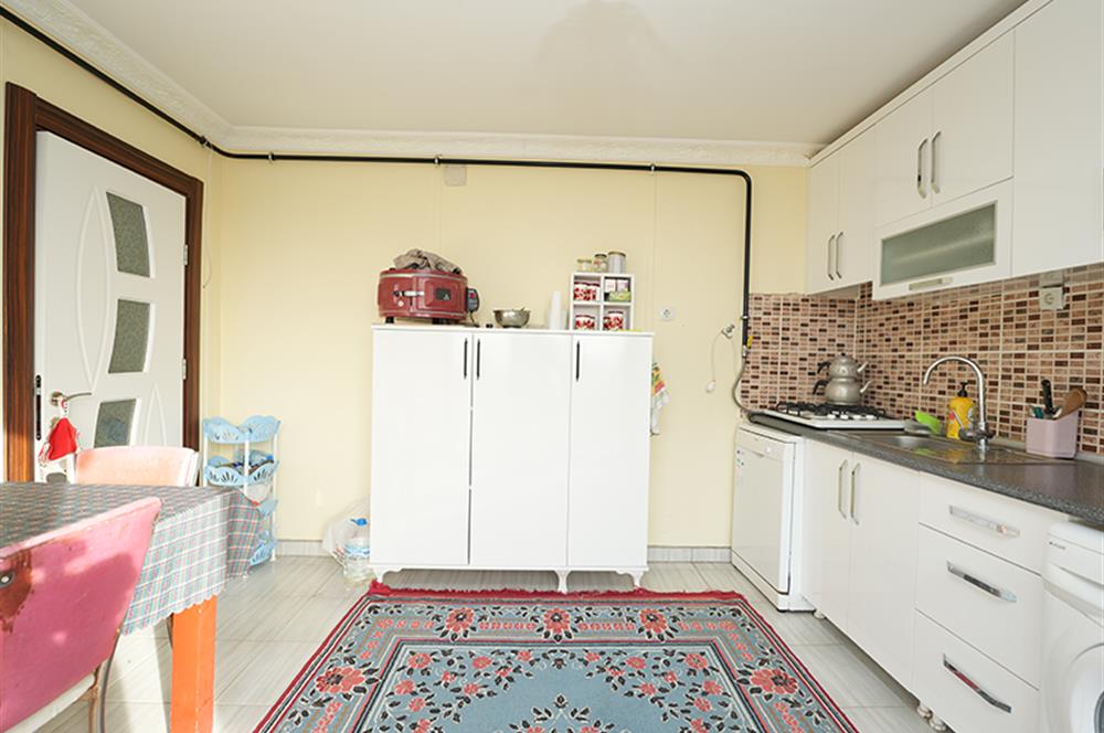 C21 Cius; Adliye Köyünde Deniz Manzaralı 2 Katlı Bahçeli Ev