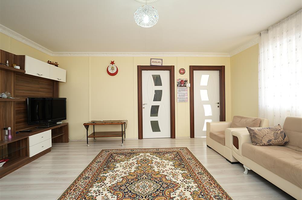 C21 Cius; Adliye Köyünde Deniz Manzaralı 2 Katlı Bahçeli Ev