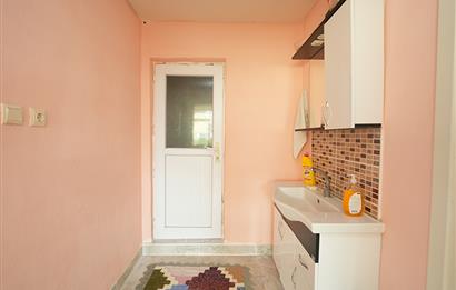 C21 Cius; Adliye Köyünde Deniz Manzaralı 2 Katlı Bahçeli Ev