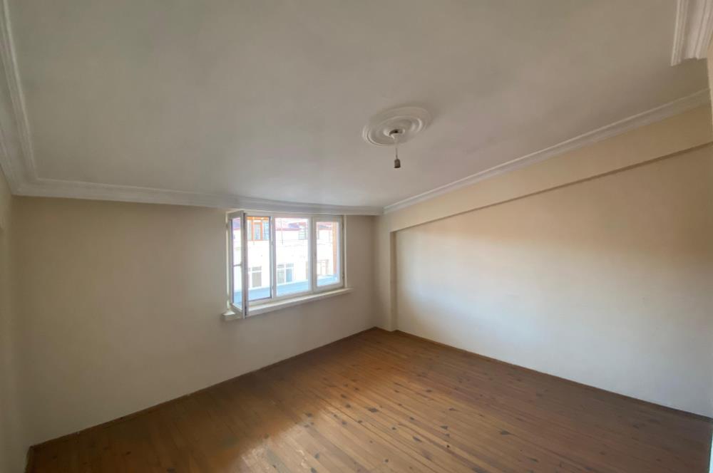 CENTURY 21'DEN AKYAZIDA SATILIK 3+1 DAİRE !