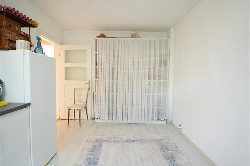 C21 Cius; Adliye Köyünde Deniz Manzaralı 2 Katlı Bahçeli Ev