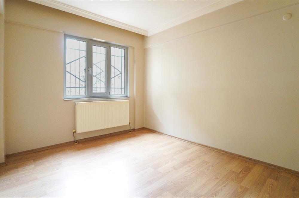 Century21 Bal'dan Toygar Mahallesinde Park Manzaralı Satılık 2+1 Daire