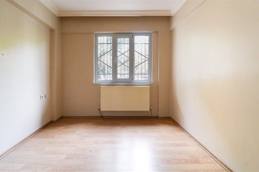 Century21 Bal'dan Toygar Mahallesinde Park Manzaralı Satılık 2+1 Daire