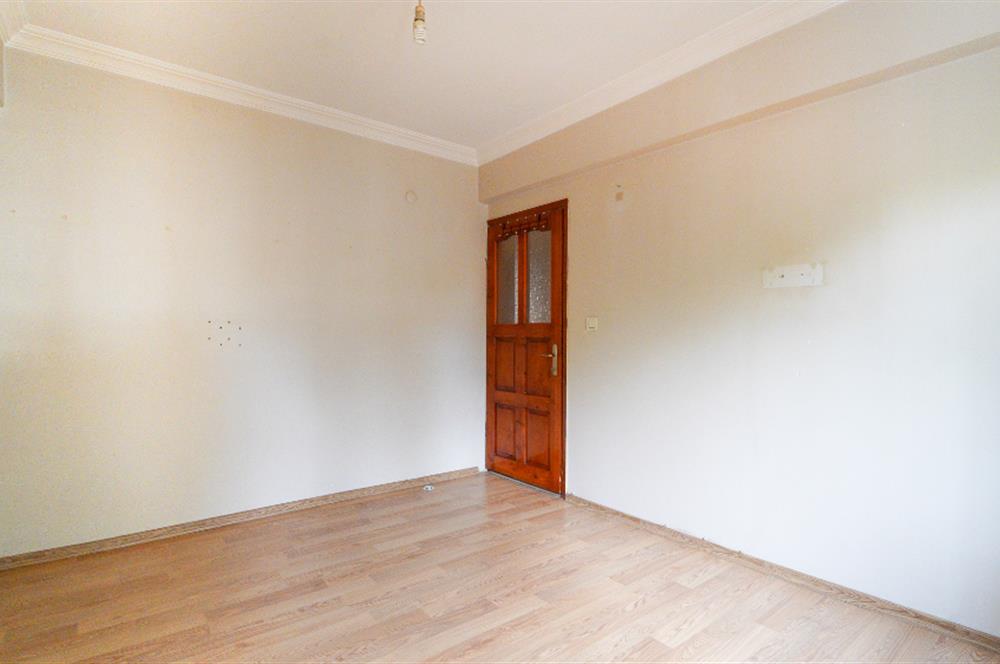 Century21 Bal'dan Toygar Mahallesinde Park Manzaralı Satılık 2+1 Daire