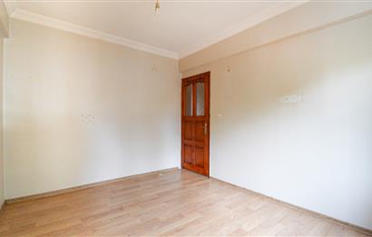 Century21 Bal'dan Toygar Mahallesinde Park Manzaralı Satılık 2+1 Daire