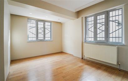 Century21 Bal'dan Toygar Mahallesinde Park Manzaralı Satılık 2+1 Daire