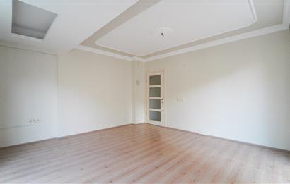 Century21 Bal'dan Toygar Mahallesinde Park Manzaralı Arakat Satılık 2+1 Daire