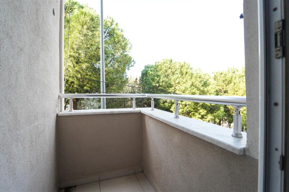 Century21 Bal'dan Toygar Mahallesinde Park Manzaralı Arakat Satılık 2+1 Daire