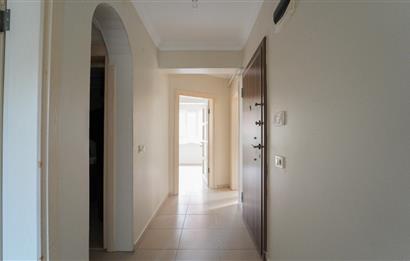 Century21 Bal'dan Toygar Mahallesinde Park Manzaralı Arakat Satılık 2+1 Daire