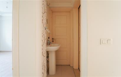 Century21 Bal'dan Toygar Mahallesinde Park Manzaralı Arakat Satılık 2+1 Daire