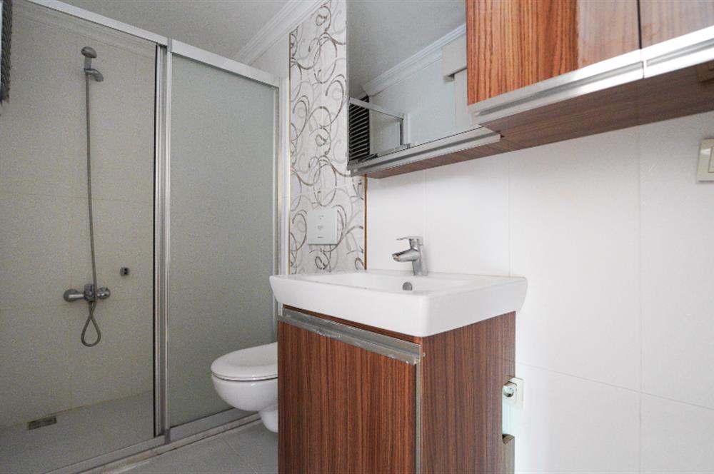 Century21 Bal'dan Toygar Mahallesinde Park Manzaralı Arakat Satılık 2+1 Daire