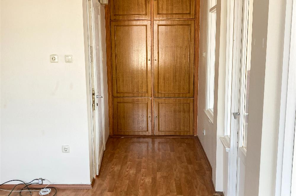 Üsküdar'da Teraslı Kiralık 2+1 Daire