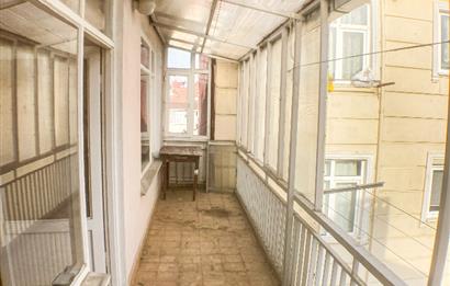 Üsküdar'da Teraslı Kiralık 2+1 Daire