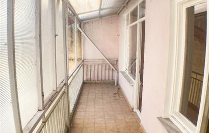 Üsküdar'da Teraslı Kiralık 2+1 Daire