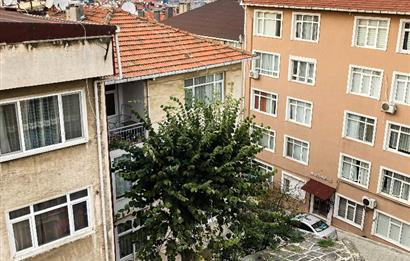 Üsküdar'da Teraslı Kiralık 2+1 Daire