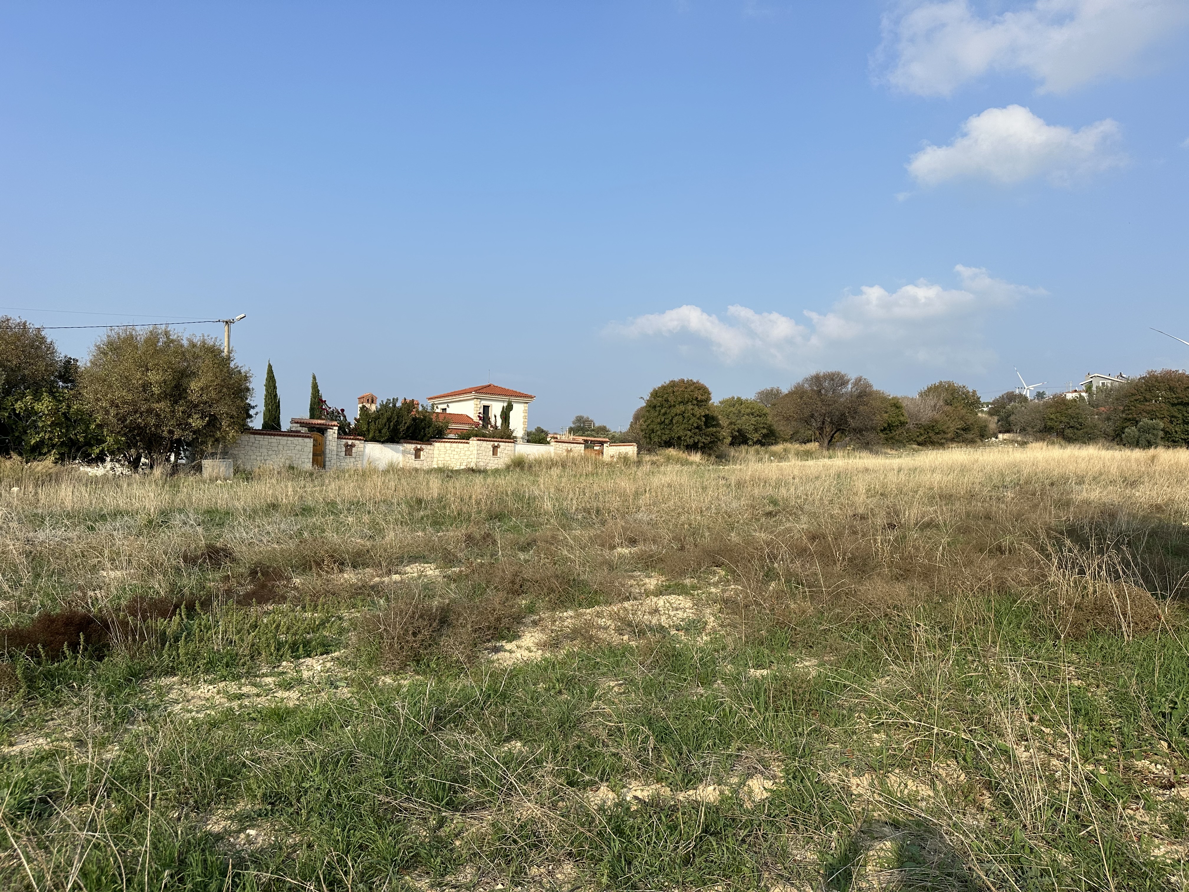 Çeşme Ovacık Musalla Mahallesinde 3482 m2 yatırımlık tarla 