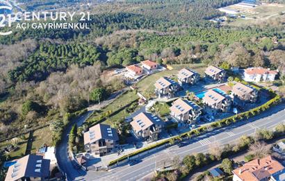 Demirciköy'de Eşsiz Doğa ve Deniz Manzaralı Lüks Çatı Dubleksi