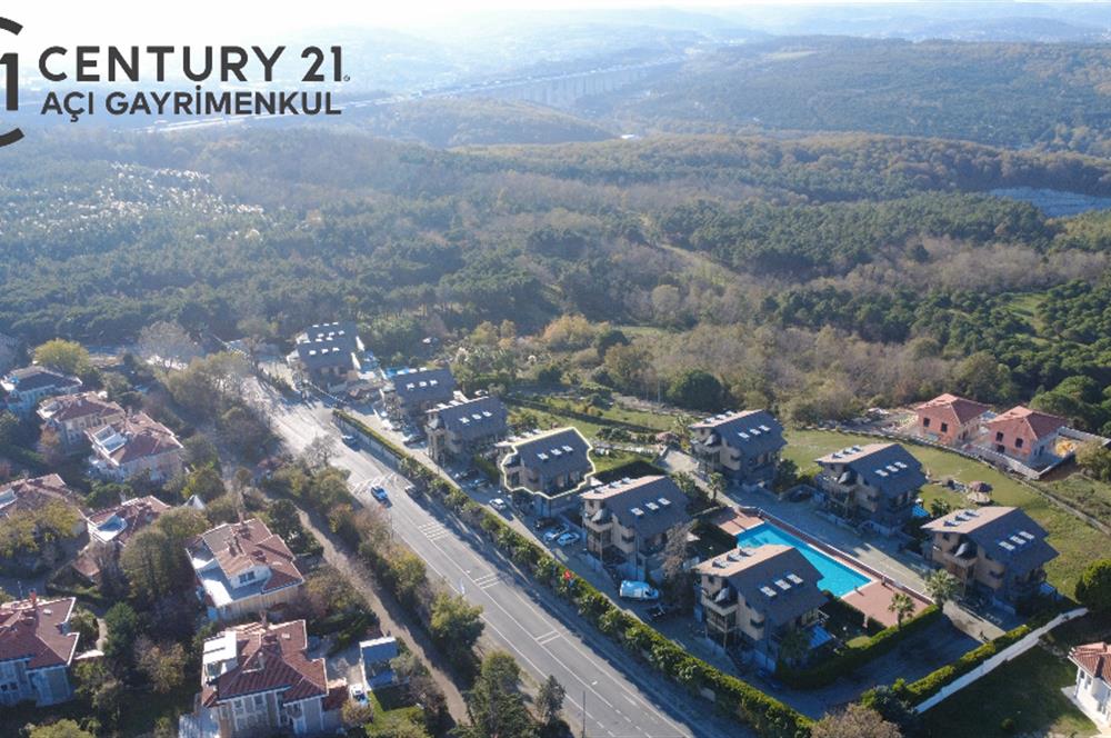 Demirciköy'de Eşsiz Doğa ve Deniz Manzaralı Lüks Çatı Dubleksi