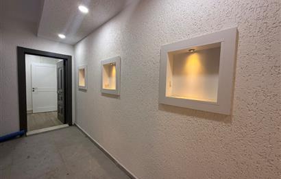 Denize 10 Adım Mesafede Havuzlu Site İçinde 3+1 Bahçe Katı Daire