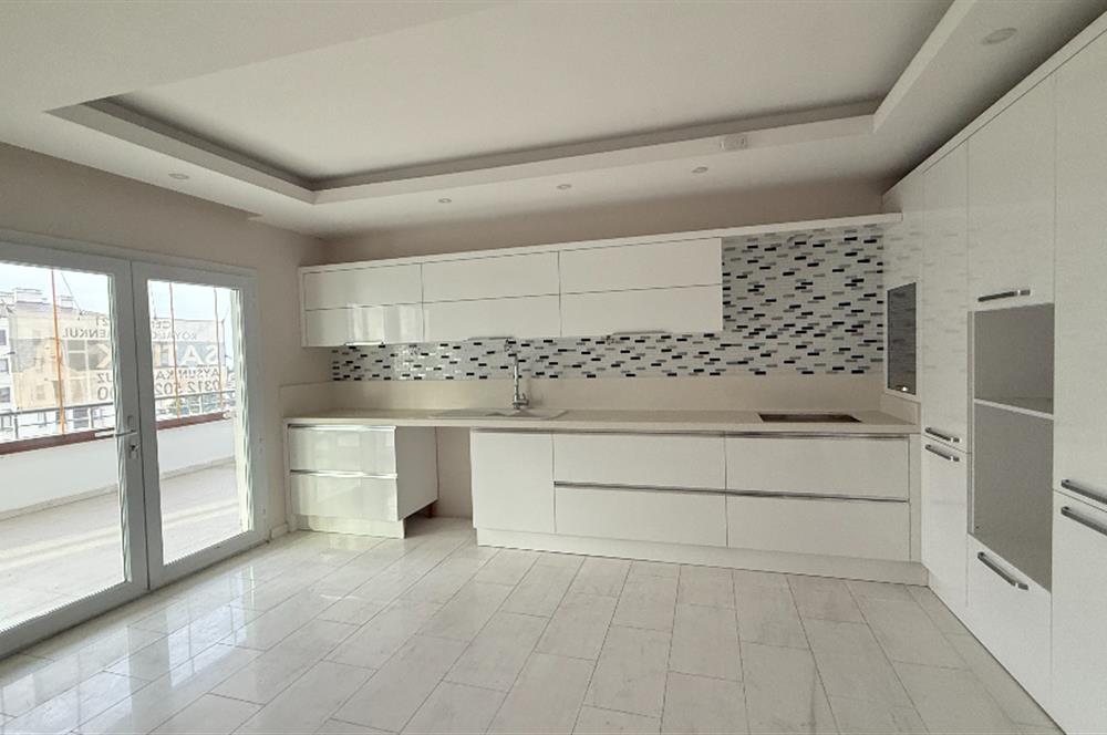 Trabzon Yomra Kaşüstü Şanaevlerin'de 6+1 Deniz Manzaralı Satılık