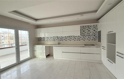 Trabzon Yomra Kaşüstü Şanaevlerin'de 6+1 Deniz Manzaralı Satılık