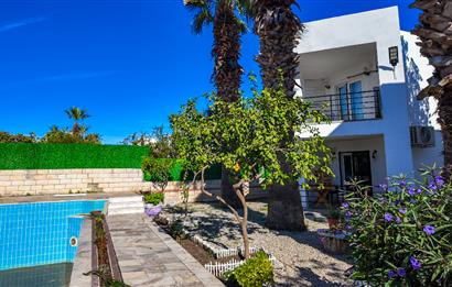 Yalıkavak’ta Sessiz Konumda 8 Daireli Havuzlu Apart Otel