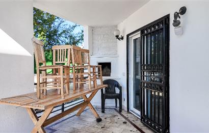 Yalıkavak’ta Sessiz Konumda 8 Daireli Havuzlu Apart Otel