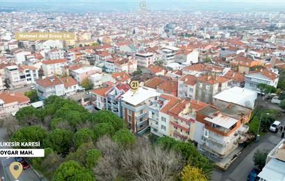 Century21 Bal'dan Toygar Mahallesinde Park Manzaralı Satılık 2+1 Daire