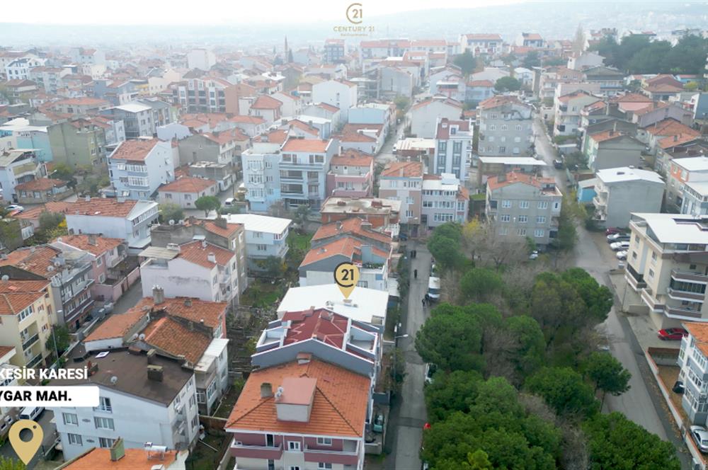 Century21 Bal'dan Toygar Mahallesinde Park Manzaralı Arakat Satılık 2+1 Daire