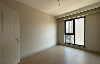 C21 LOCA'DAN EMLAK KONUT'TA 3+1 SIFIR KİRALIK ARA KAT DAİRE