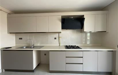 C21 LOCA'DAN EMLAK KONUT'TA 3+1 SIFIR KİRALIK ARA KAT DAİRE