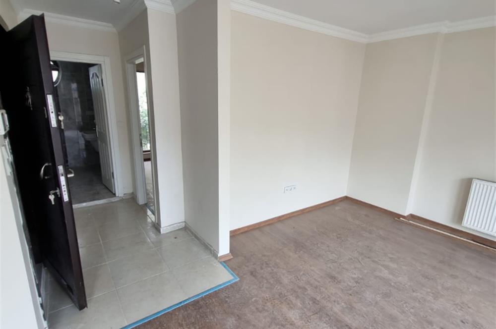 Gümüşsuyunda Merkezi Konumda Genç Binada 1+1 Kiralık Daire