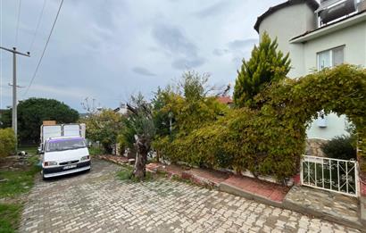 C21 BAL'DAN PELİTKÖY SAHİLİ'NDE DENİZ MANZARALI SATILIK TRİPLEKS